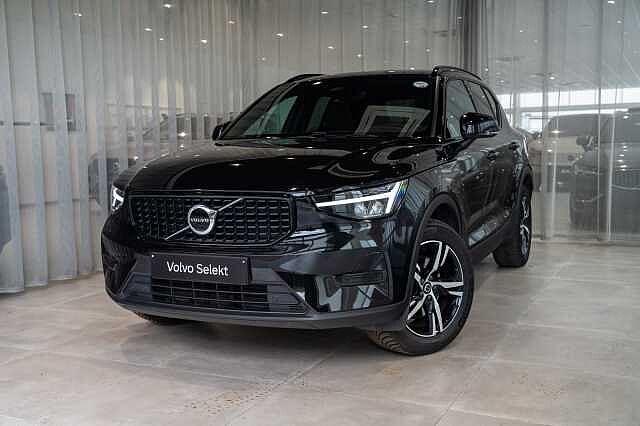 Volvo XC40 Plus Dark B3 Mild Hybrid Essence, Achat, Euro 6, Automatique, https://public.car-pass.be/vhr/efee07a1-68ee-4b2e-b48b-05a849b72b0e