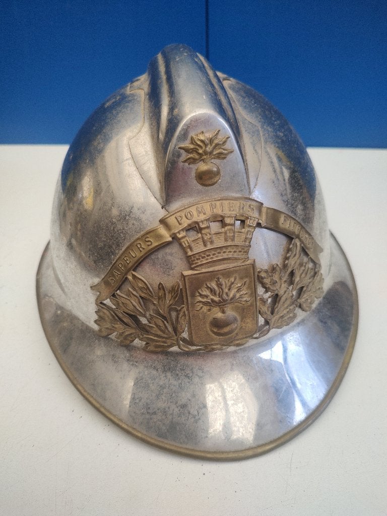 Franse brandweerhelm " Piffonds ", Verzenden
