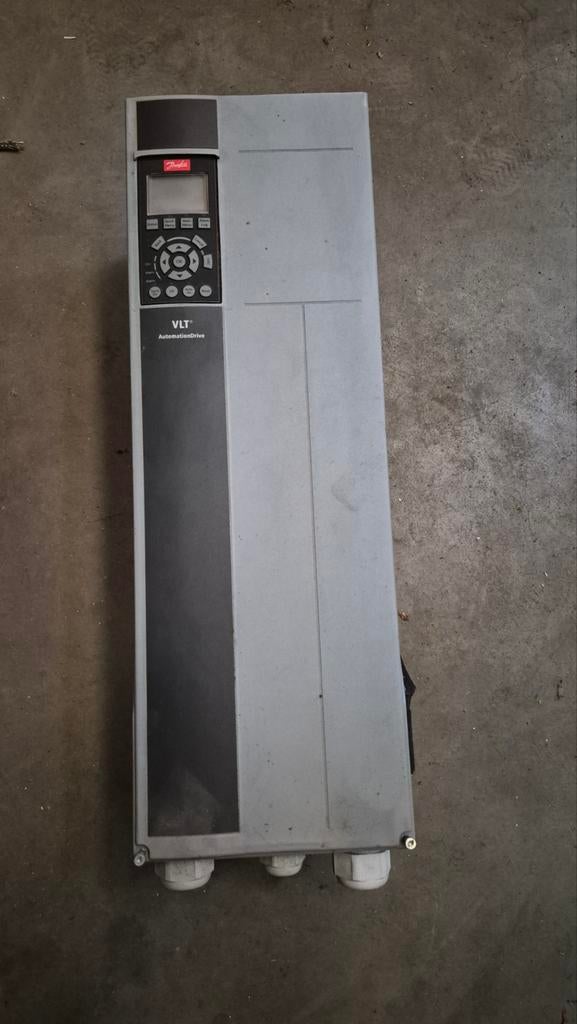 Danfoss VLT frequentieregelaar 3x220v, Ophalen, Gebruikt