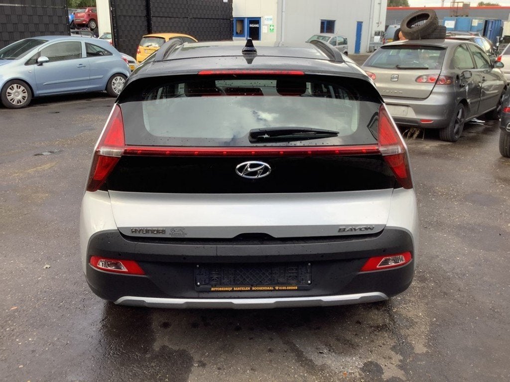 HAYON ARRIÈRE / MALLE Hyundai Bayon (|72800Q0400|), Hyundai Motor Deutschland GmbH, Haillon arrière, Kaiserleipromenade 5
63067  Offenbach am Main, DE