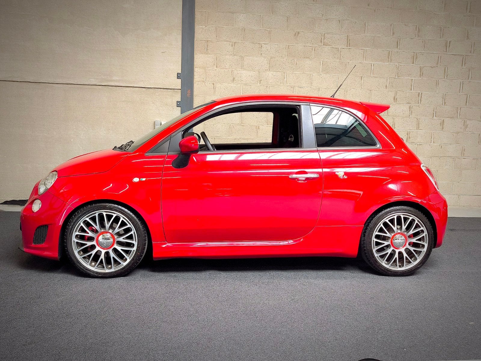 Abarth 500 1.4 turbo, Auto's, Euro 5, Zwart, Bedrijf, Handgeschakeld