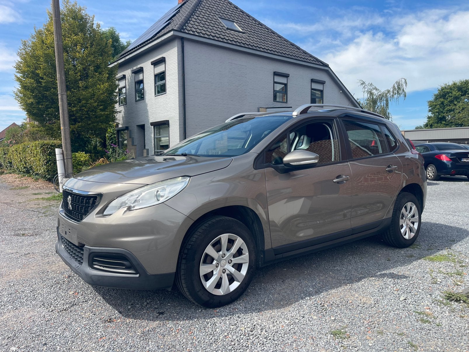 Peugeot 2008 1.2iEssence,Climatisation,Régulateur de vitesse, Achat, Euro 6, Boîte manuelle, 5 portes