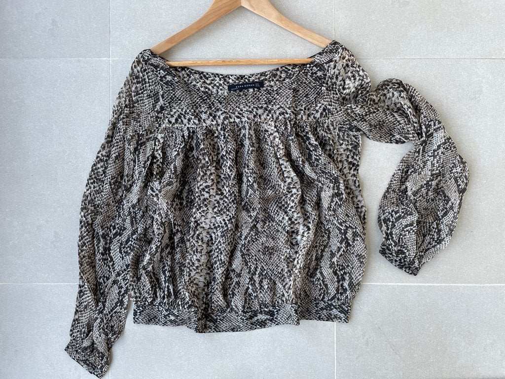 Stijlvolle zijden blouse met print, van Zara, Kleding | Dames, Zara Woman, Ophalen of Verzenden, Gedragen, Maat 36 (S)