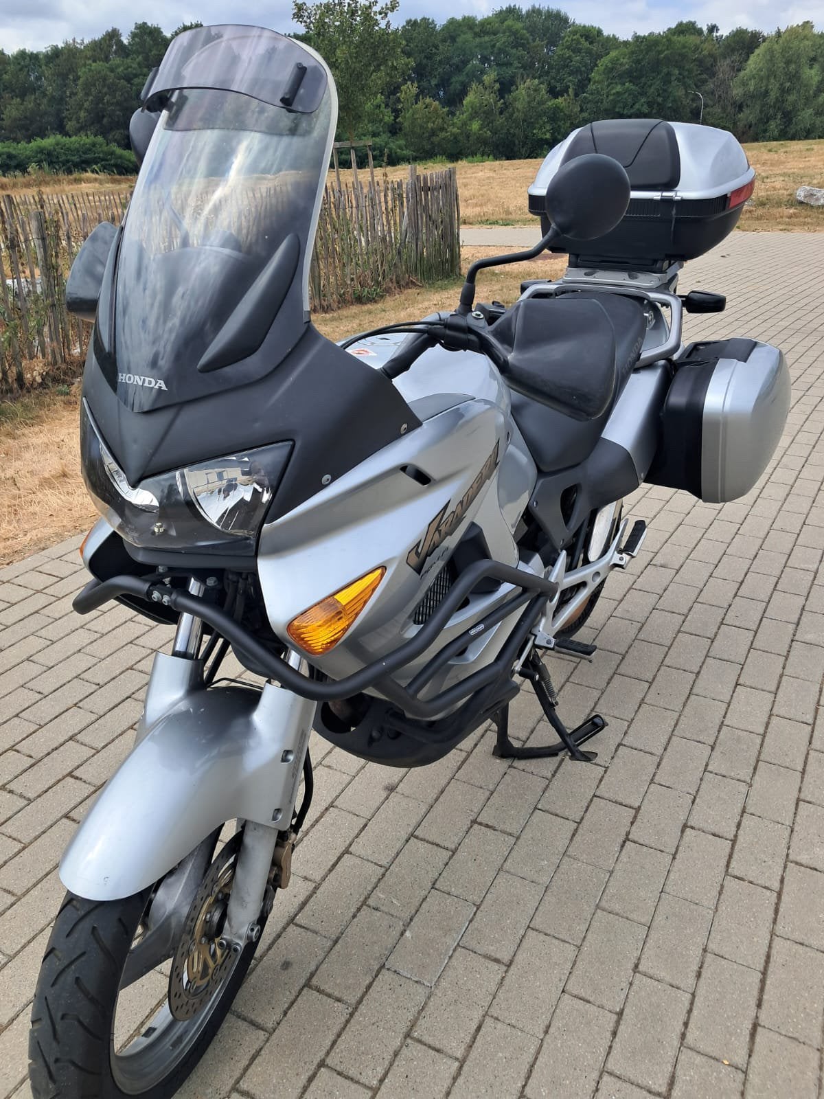 Honda varadero 1000, Particulier