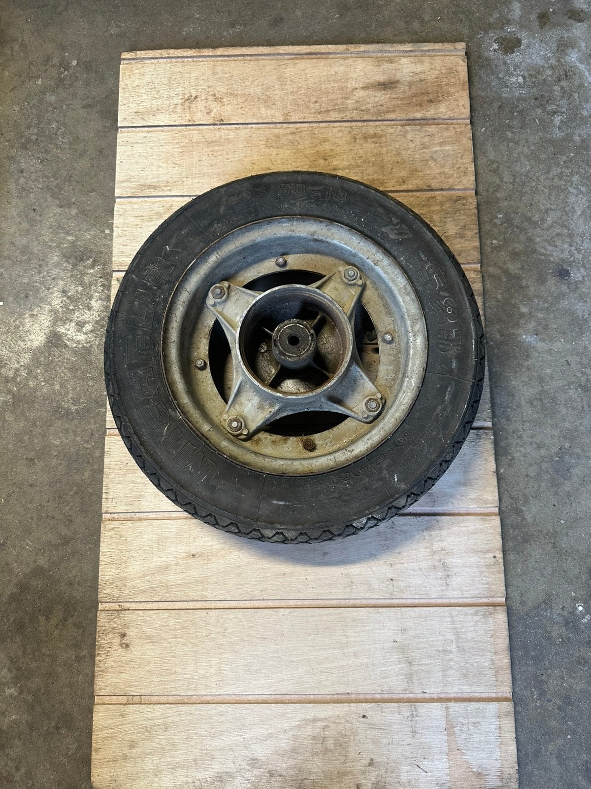 Roue avant honda ct 70, dax 50 et 70, Enlèvement ou Envoi, Comme neuf