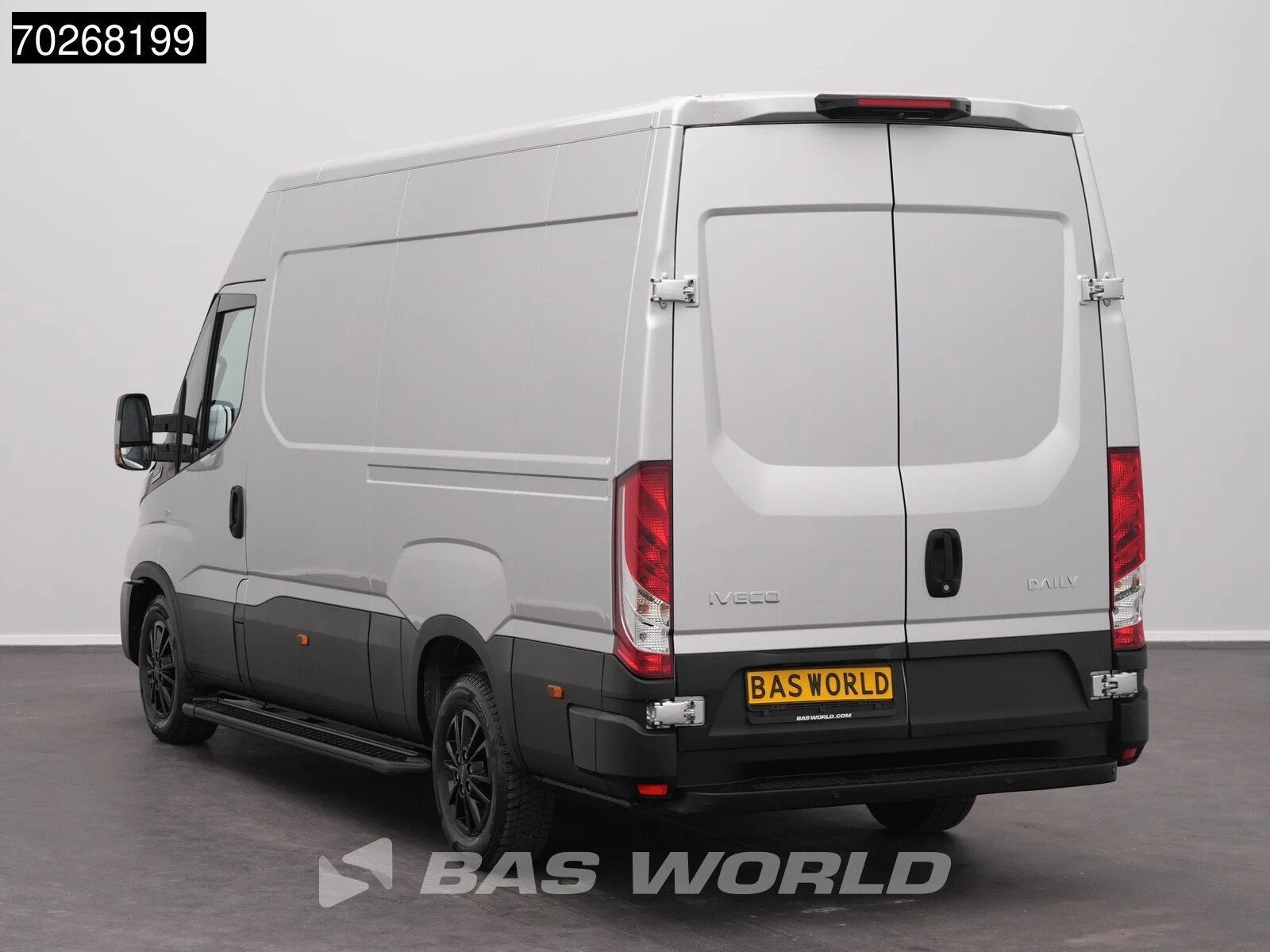 Iveco Daily 35S21 BPM VRIJ! Automaat Black Edition 2025 mode, Neuf, Argent ou Gris, Achat, Euro 6