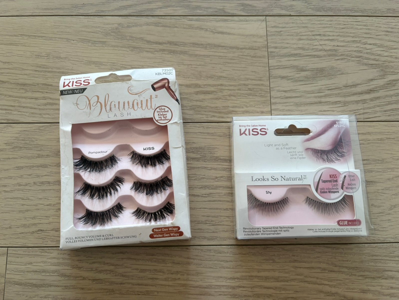 Cils artificiels KISS 2 sets Blowout Lash & Looks So Natural, Enlèvement ou Envoi, Comme neuf, Noir, Yeux