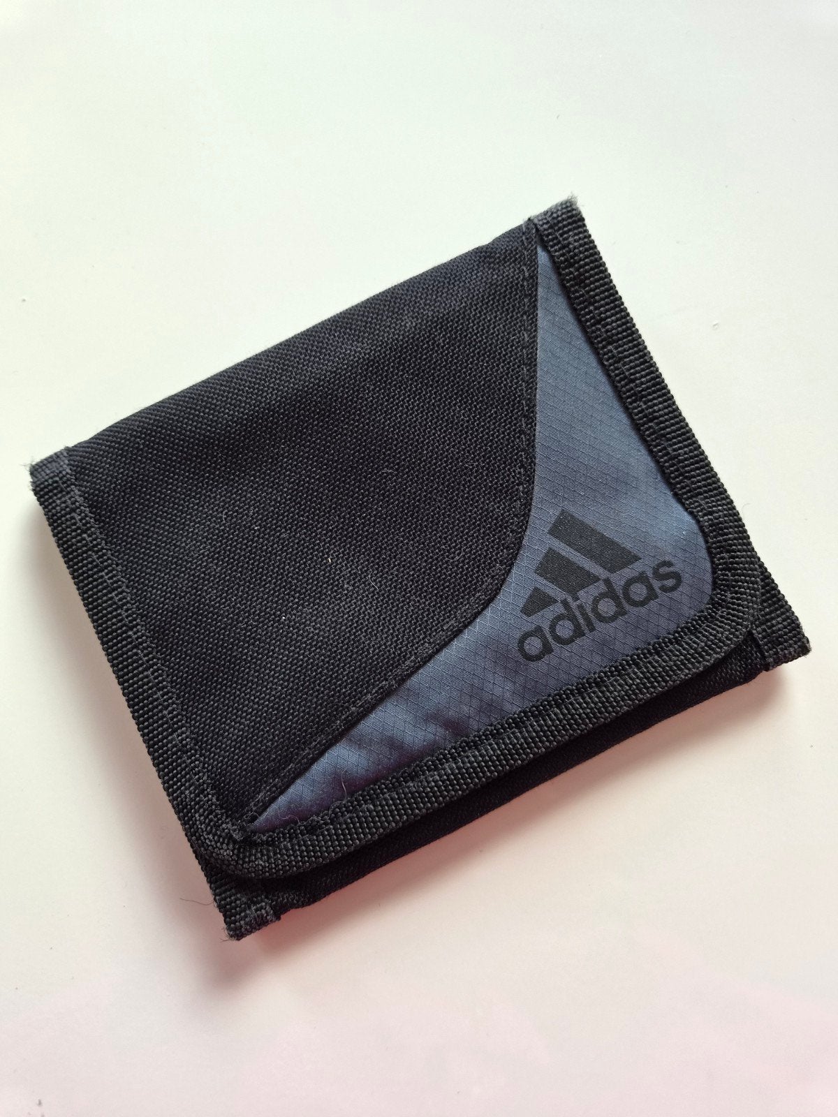 Portefeuille Adidas, Handtassen en Accessoires, Portemonnees, Ophalen of Verzenden, Zwart
