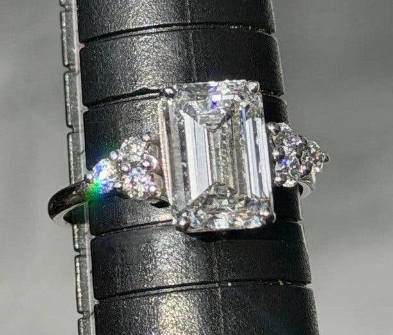 Nieuwe 14K gouden ring met diamant 3.38ct certificaat- 17,5, Neuf, Enlèvement ou Envoi, Or, 17 à 18