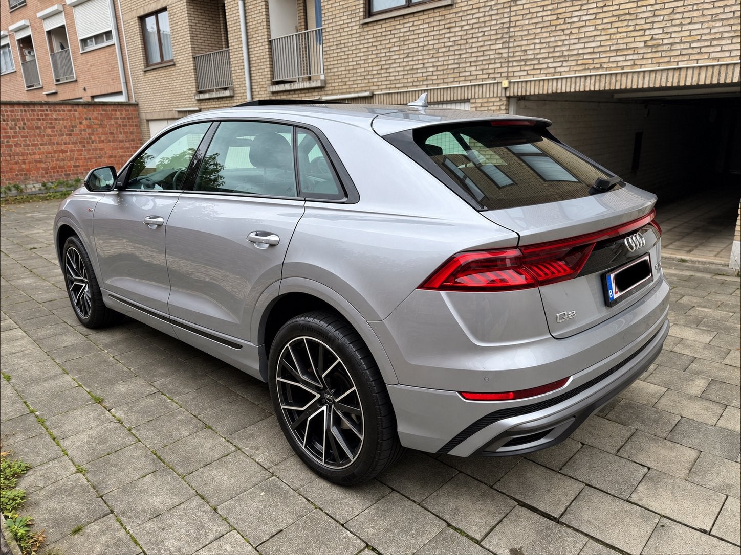 Audi q8 55tfsi e 2021 full option toit ouvrant bang olufsen, Auto's, Automaat, Dealer onderhouden, Q8, 5 zetels