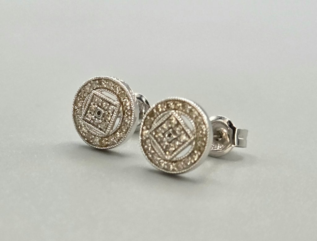 Witgouden oorknoppen met ca. 0,54 ct diamanten. 2026/703, Handtassen en Accessoires, Wit, Ophalen of Verzenden, Zo goed als nieuw