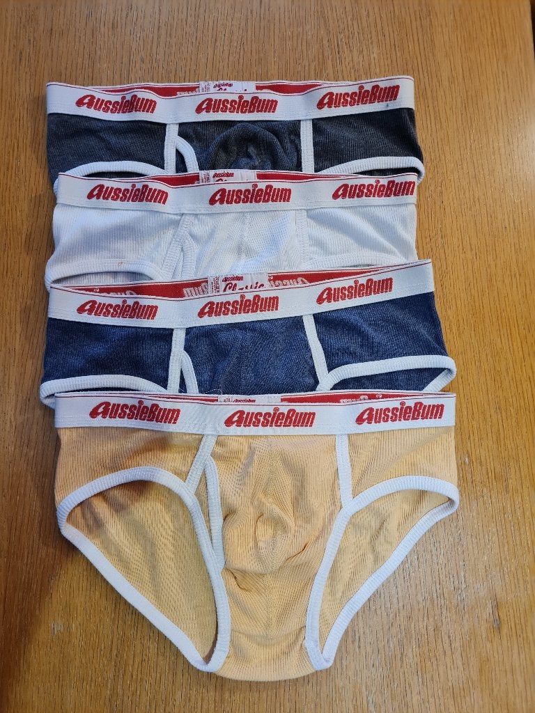 LOT DE 4 SLIPS AUSSIEBUM TAILLE L, Enlèvement, Multicolore, AUSSIEBUM, Slip