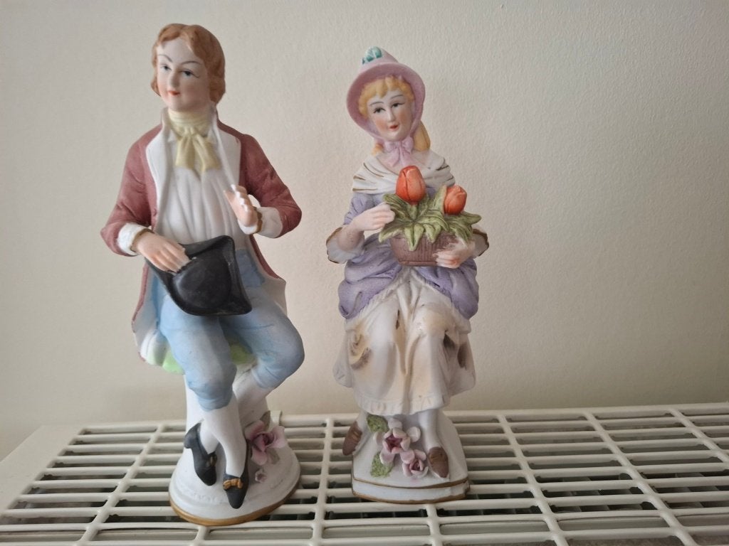 Beeldjes in biscuit, Comme neuf, Enlèvement, Multicolore, Pierre/céramique