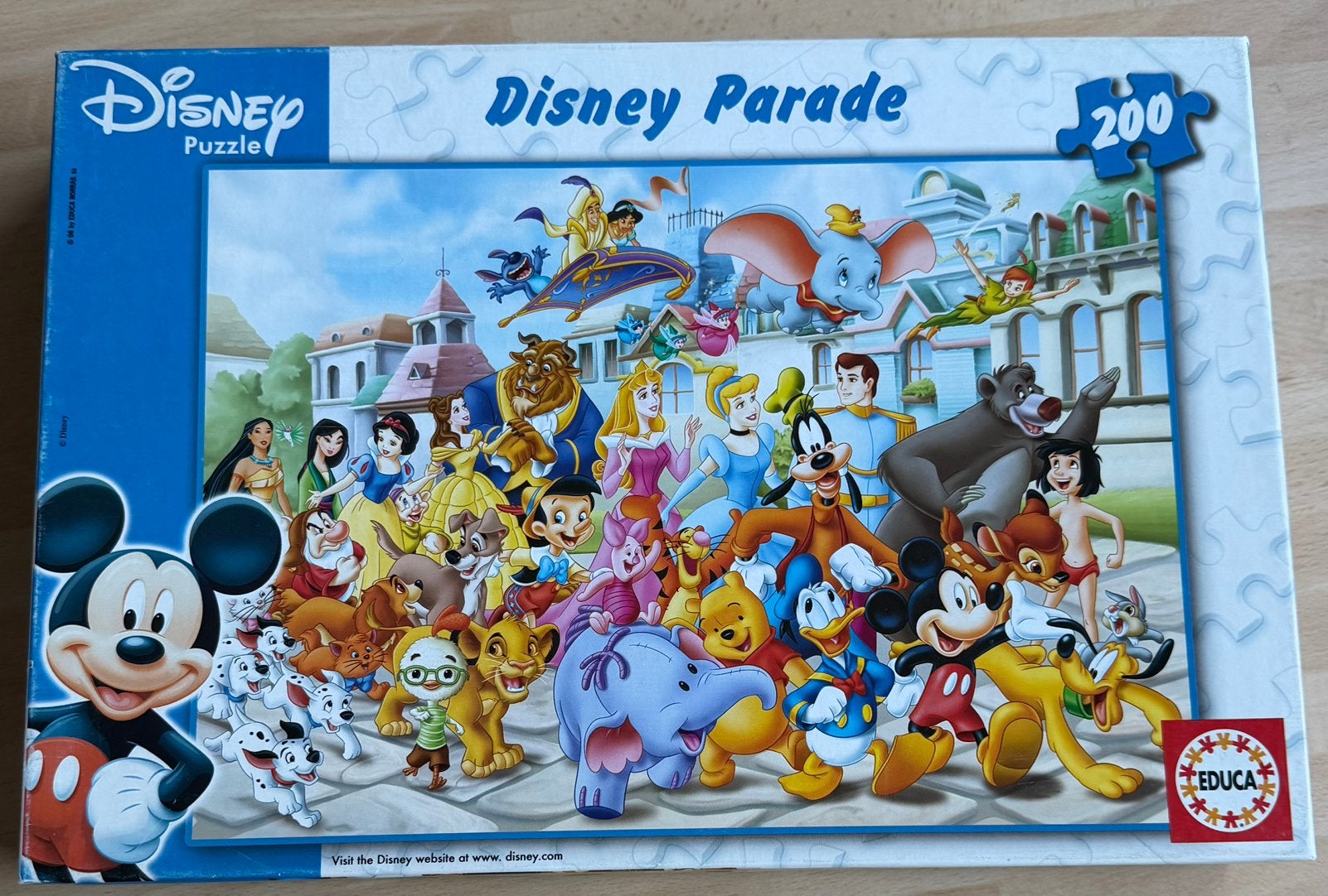 Puzzel Disney Parade 200 stuks, Ophalen of Verzenden, Zo goed als nieuw