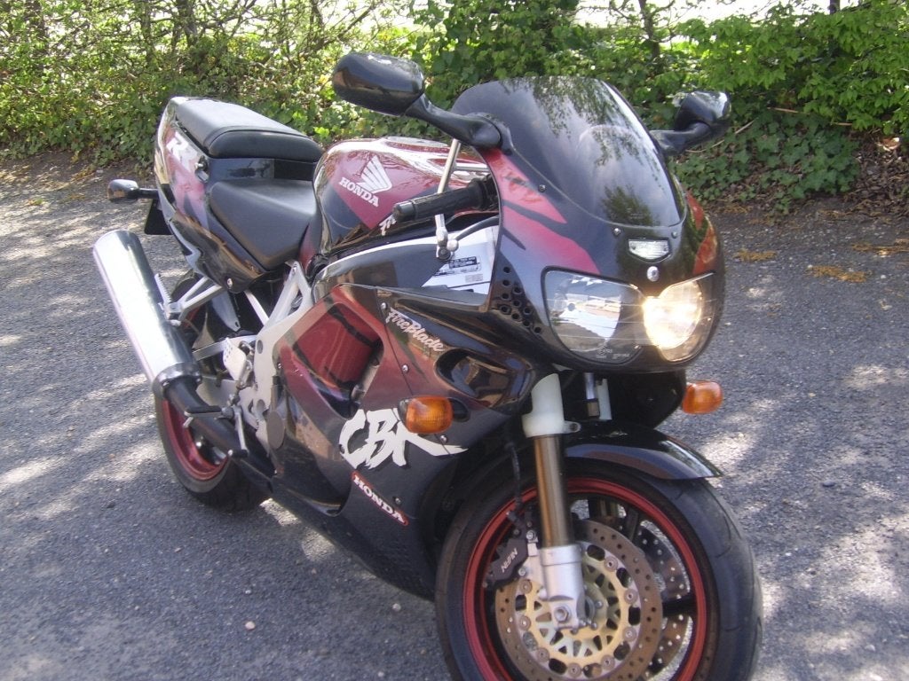 Honda CBR900RR Type SC28 voor de kenners