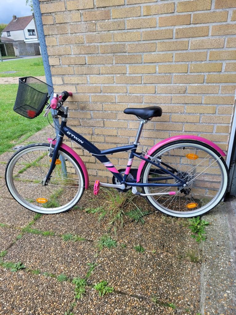 Meisjesfiets, Fietsen en Brommers, Ophalen, Zo goed als nieuw, B-Twin