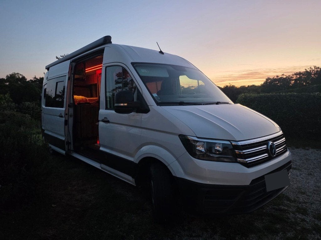 Volkswagen Crafter wordt autonoom uitgerust, Caravans en Kamperen, Ophalen, Nieuw