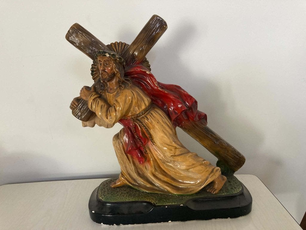 Groot beeld Jezus draagt Kruis Somonetti (39 op 35 cm), Ophalen