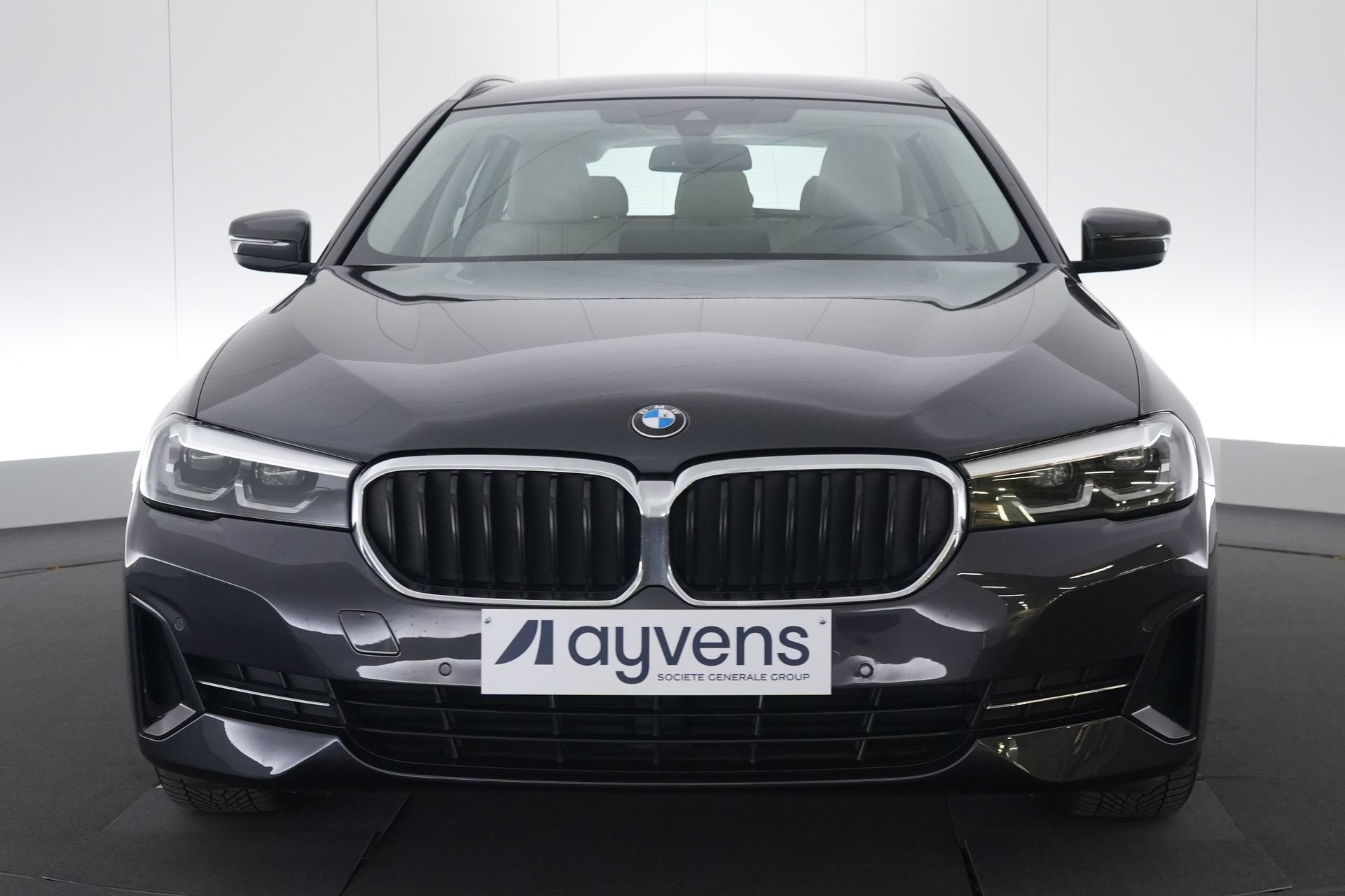 (2BKA499) BMW 5 TOURING, Argent ou Gris, Euro 6, Entreprise, Carnet d'entretien