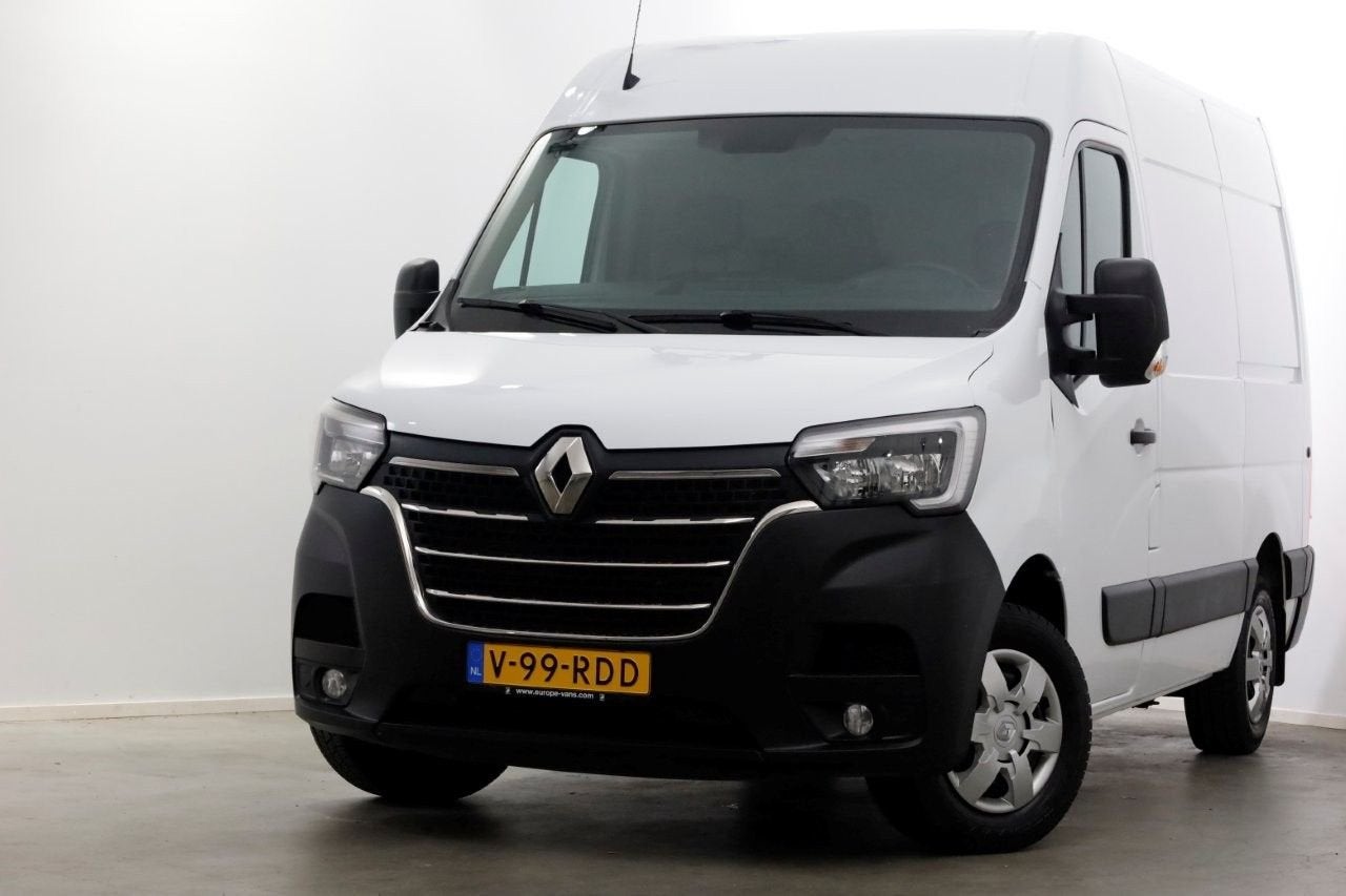 Renault Master T33 2.3 dCi 150pk L1H2 Automaat Energy Comfor, Auto's, Automaat, Renault, 254 g/km, Wit