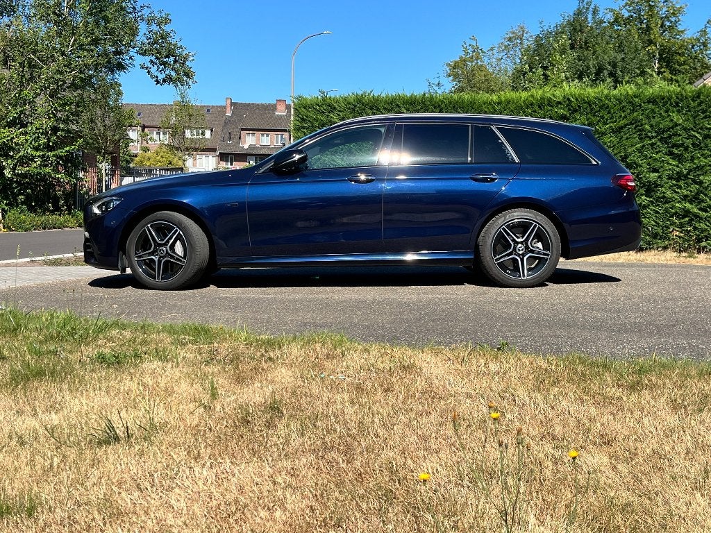 E300de diesel plug in hybrid AMG, 306 ch, 110 000 km 12/2020, Autos, Achat, Euro 6, 5 portes, Automatique