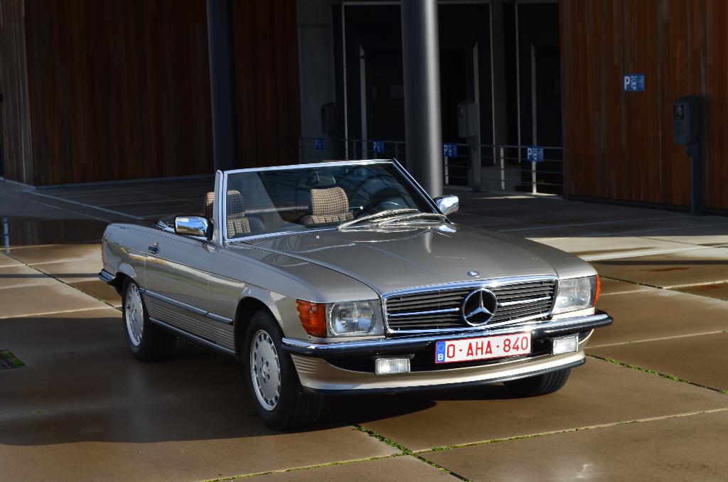 Mercedes 300 SL handgeschakeld oltimer, Auto's, Stof, Mercedes-Benz, Bruin, Handgeschakeld