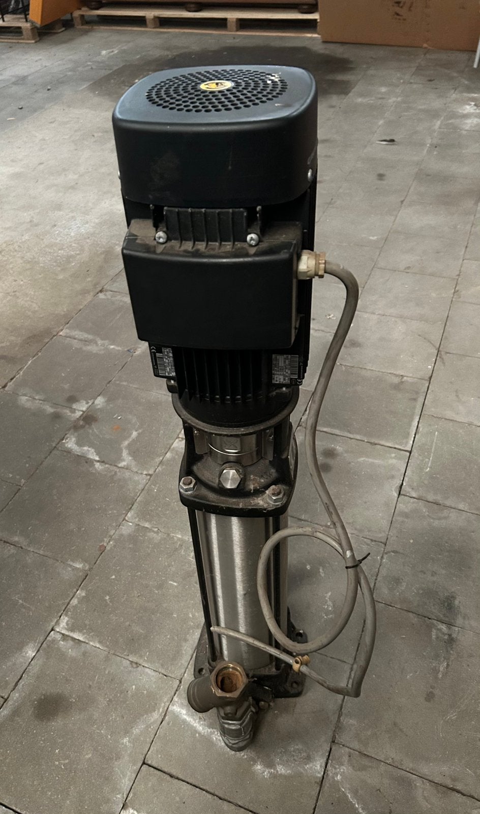 Grundfos hogedruk waterpomp type CR-18, Doe-het-zelf en Bouw, Ophalen, Gebruikt