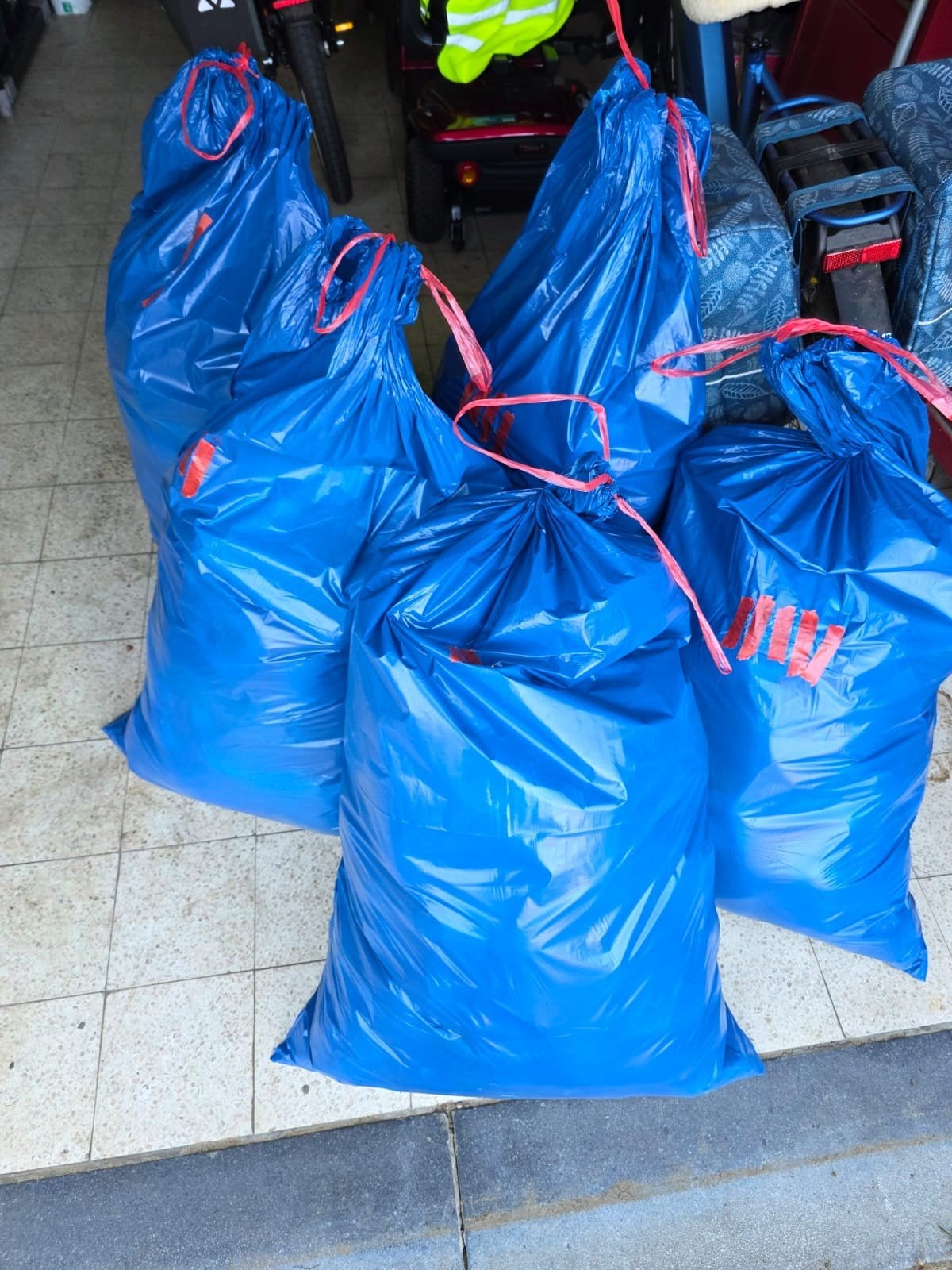 40 kg wol, Hobby en Vrije tijd, Ophalen