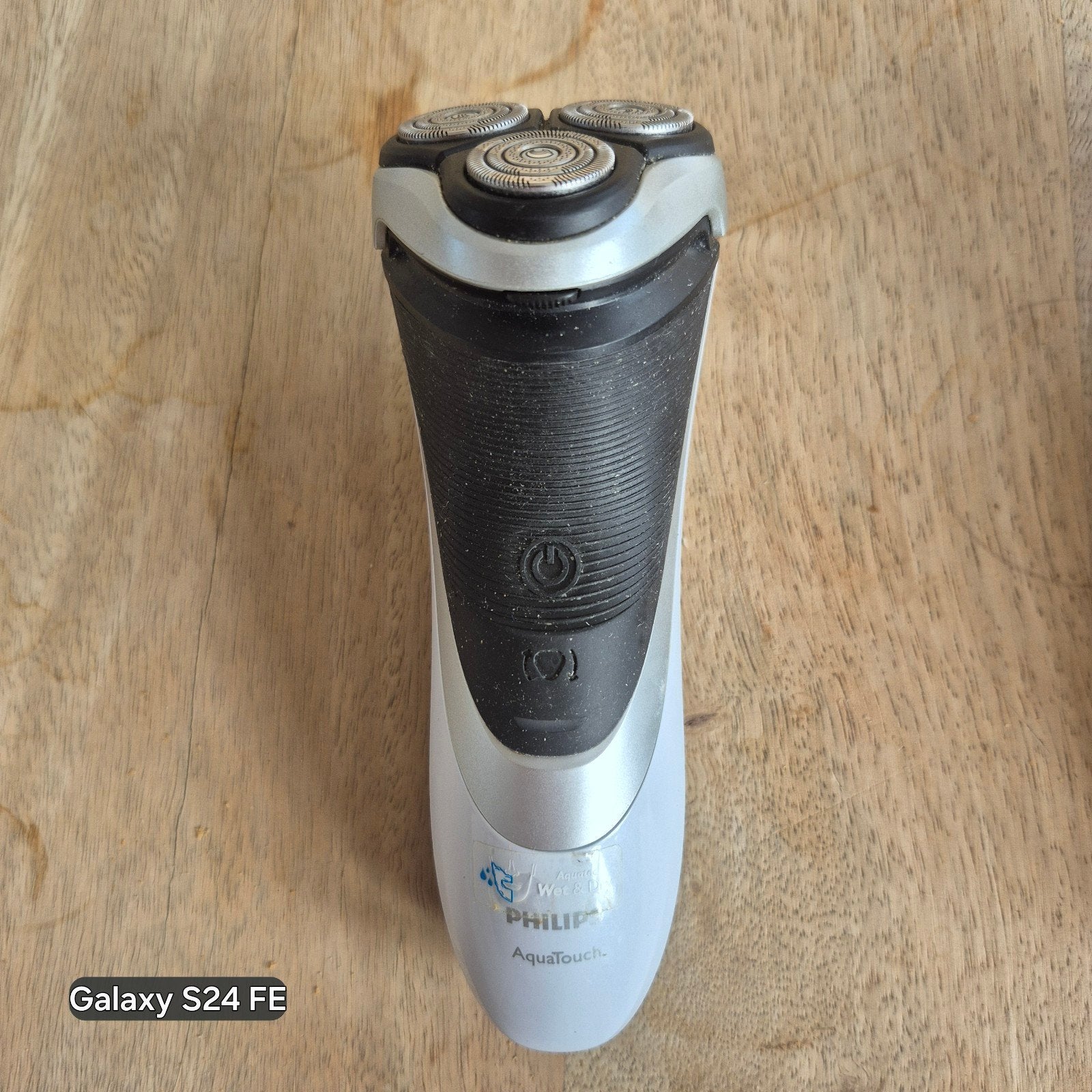 2 X Philips aqua touch draadloos scheerapparaat., Elektronische apparatuur, Persoonlijke Verzorgingsapparatuur, Ophalen of Verzenden