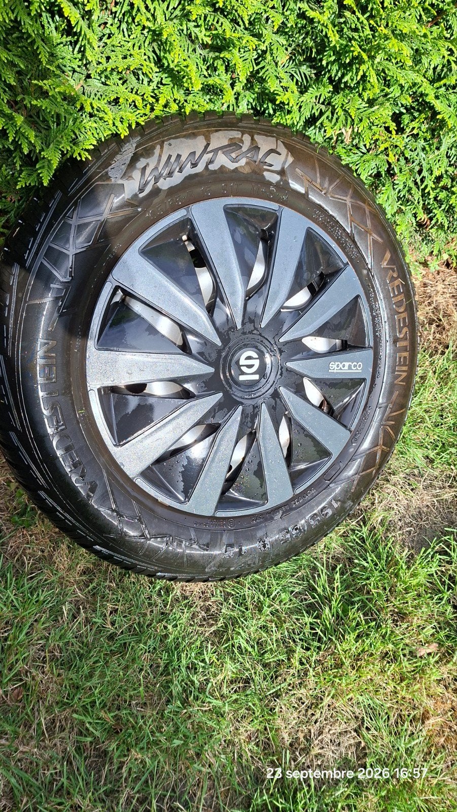 4 pneus hiver sur jantes, Auto-onderdelen, Ophalen, 15 inch, Banden en Velgen, Winterbanden
