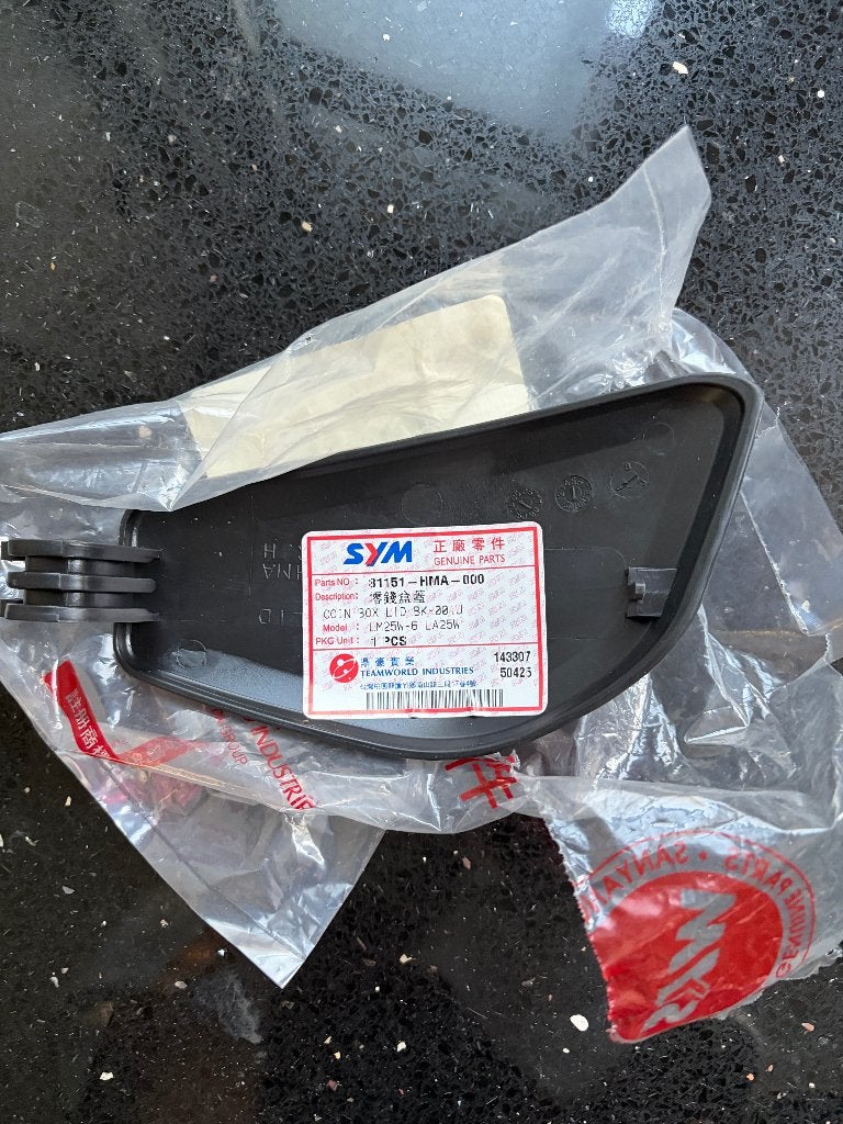 Sym GTS 250 nieuw deurtje van coin box, Fietsen en Brommers, Ophalen, Nieuw