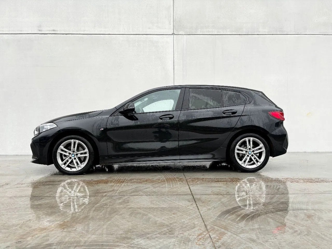 BMW 1-serie 118i | M-pack | Leasing (automatique), Autos, BMW, 100 kW, Achat, Euro 6, Entreprise