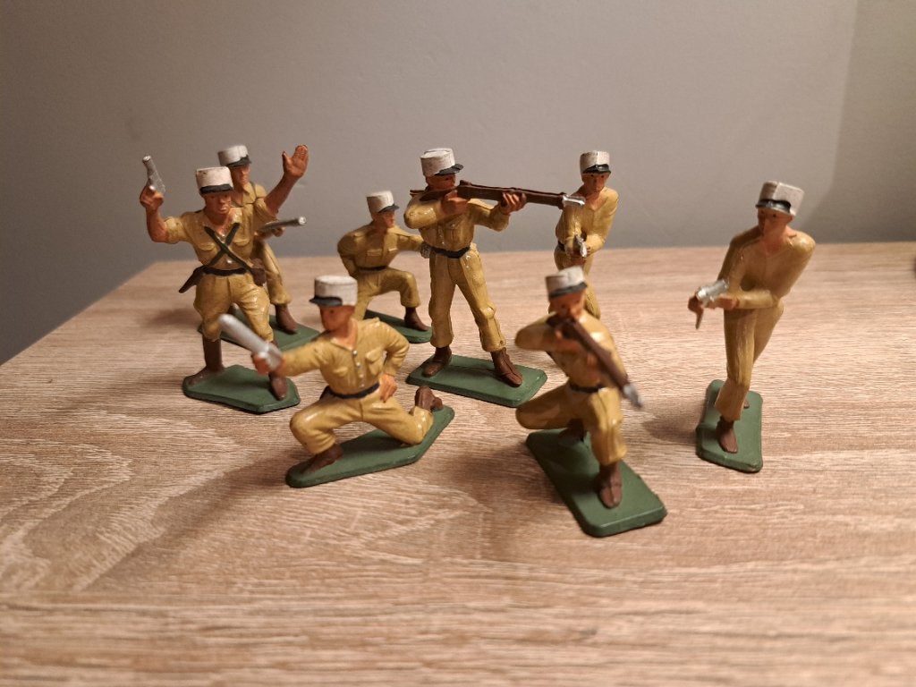Soldats légionnaires starlux plastique guerre jouet, Enlèvement ou Envoi