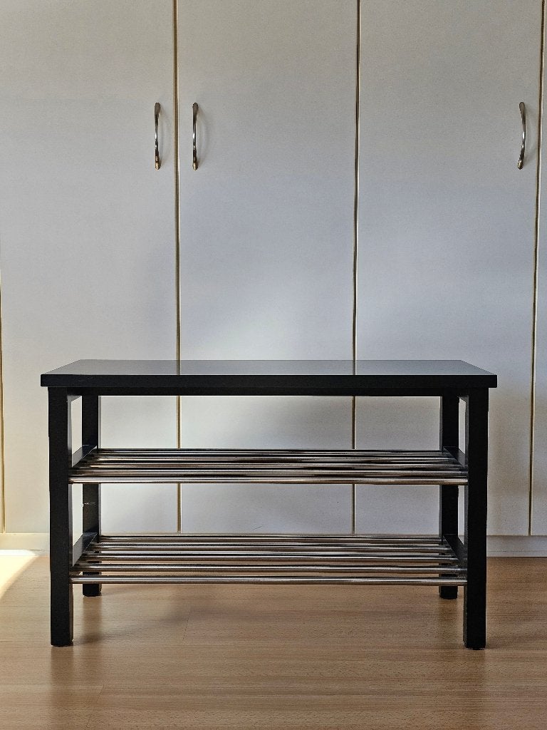 Zwart Ikea TJUSIG schoenenrek en zitbank in 1, Ophalen, Gebruikt