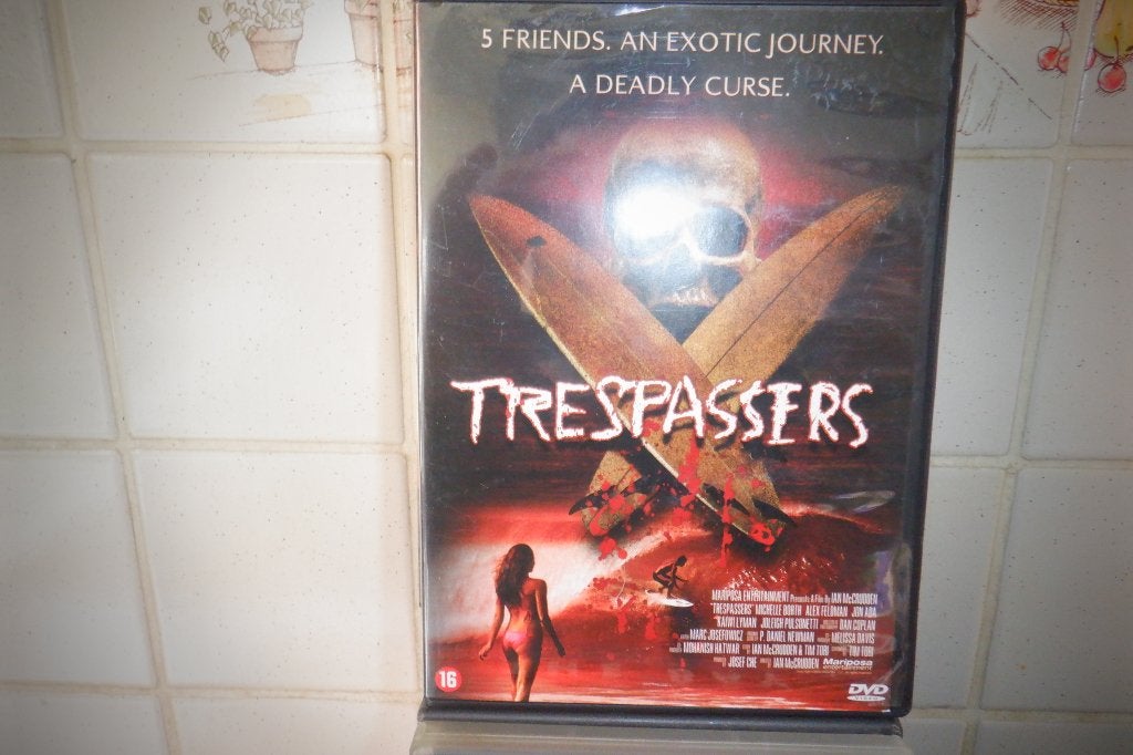 DVD Trespassers., CD & DVD, DVD | Horreur, À partir de 16 ans, Enlèvement ou Envoi, Comme neuf, Gore