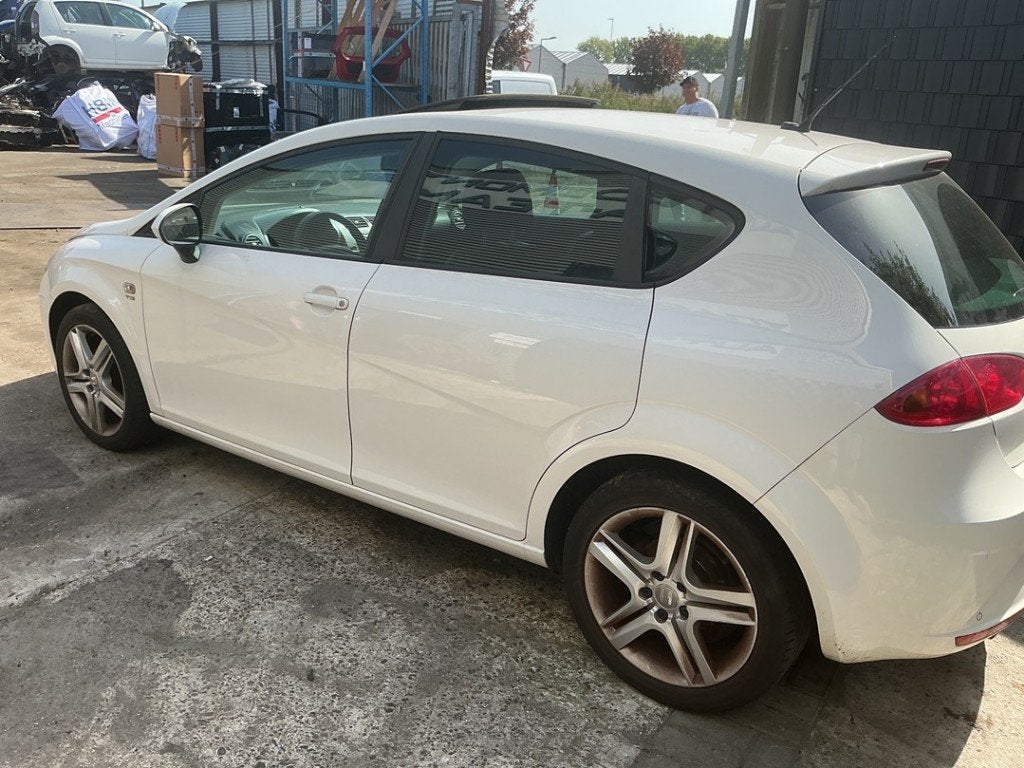 AMORTISSEUR ARRIÈRE GAUCHE Seat Leon (1P1) (|1K0513029JG|), Seat Deutschland GmbH, Service@seat.de, Utilisé, Seat