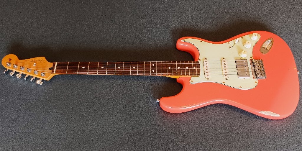 Fender Stratocaster HSS Hardtail Nitro relic, Enlèvement ou Envoi, Comme neuf, Solid body, Fender