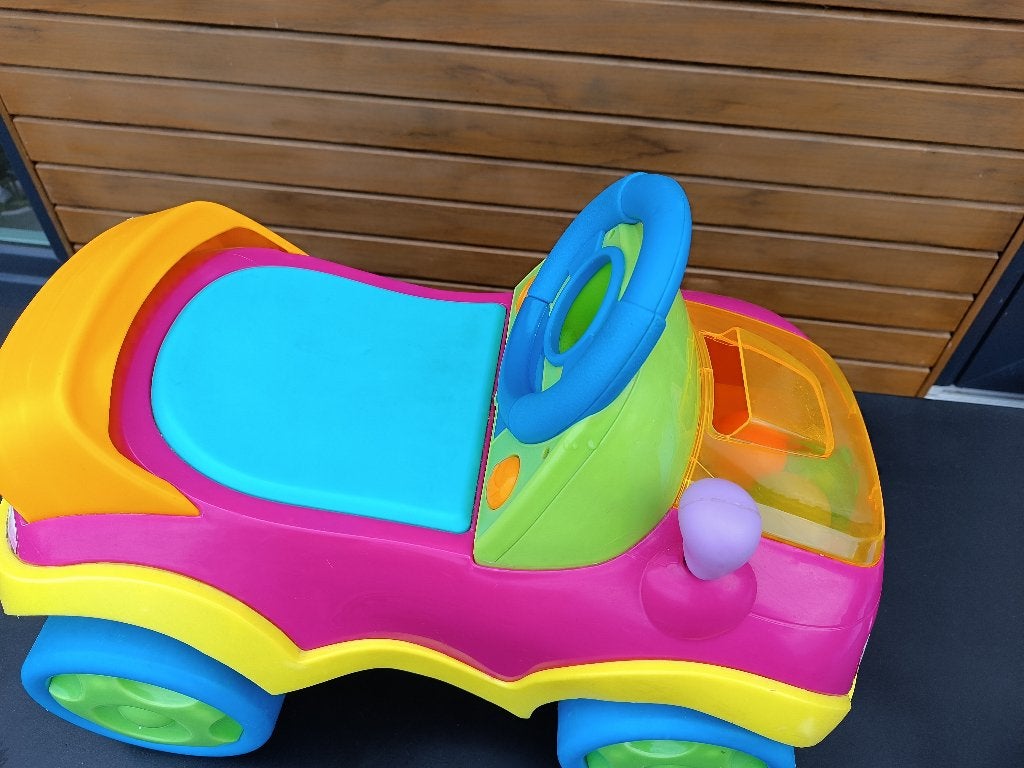 Voiture porteur interactif bébé Bright Starts Pop & Roll, Enfants & Bébés, Enlèvement, Utilisé