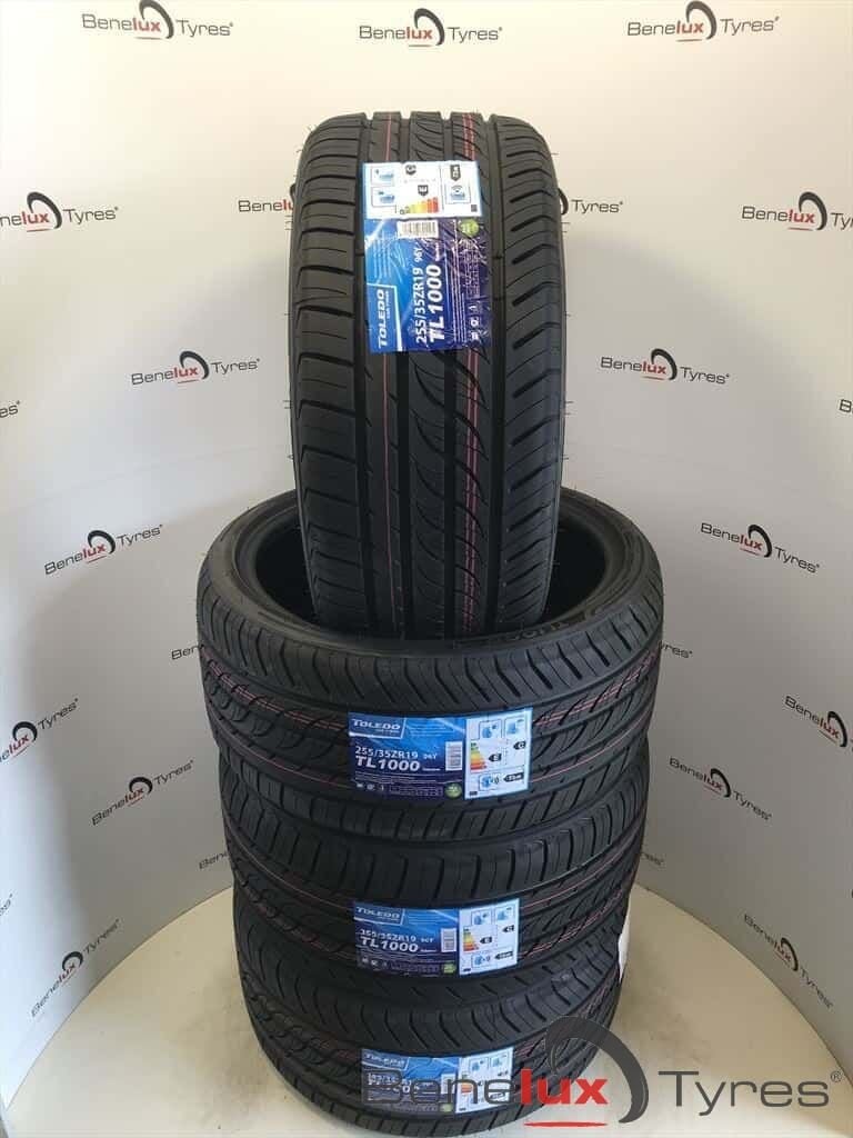 NIEUW 255/35ZR19 255/35R19 255/35 ZR19 R19 255/35/19 2553519, Autos : Pièces & Accessoires, Pneus & Jantes, Neuf, 255 mm, -, Véhicule de tourisme