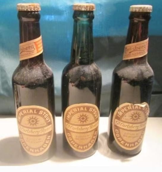3 hele oude Flesjes - Gl. Carlsberg Porter - Imperial Stout, Verzamelen, Ophalen of Verzenden, Zo goed als nieuw, Flesje(s)