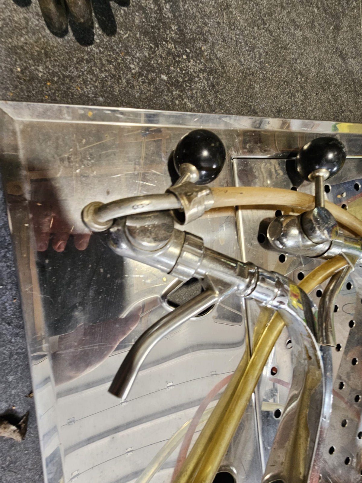 Vintage Lison tapkraan installatie, Enlèvement