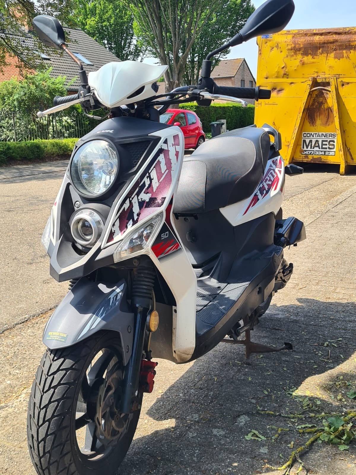 Sym Crox 50cc B klasse start en rijd goed papieren en sleute, Fietsen en Brommers, Ophalen of Verzenden