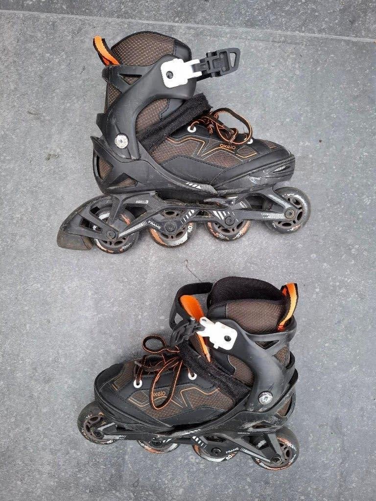skeelers zwart met aanpasbare maten 32-36, Gebruikt, Kinderen, Inline skates 4 wielen, Ophalen