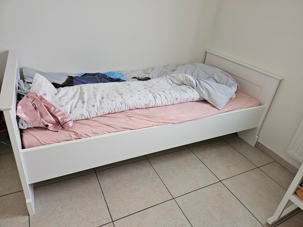 Hele kinderkamer, Ophalen