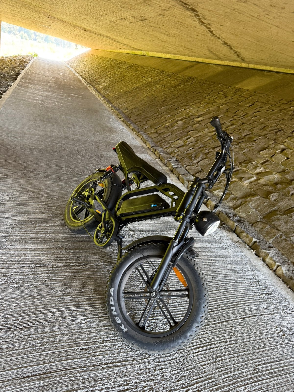 Fatbike v20 pro limited edition, Zo goed als nieuw, 51 tot 55 cm, 50 km per accu of meer, Ophalen