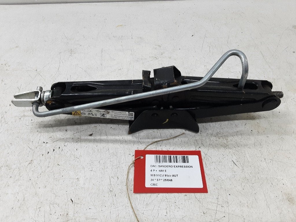 CRIC Dacia Sandero III (01-2019/-) (995506674R), Dacia, Mevr. I. Hauben, Utilisé, Rue de l'Espoir 34 34
4030  GRIVEGNÉE, BE