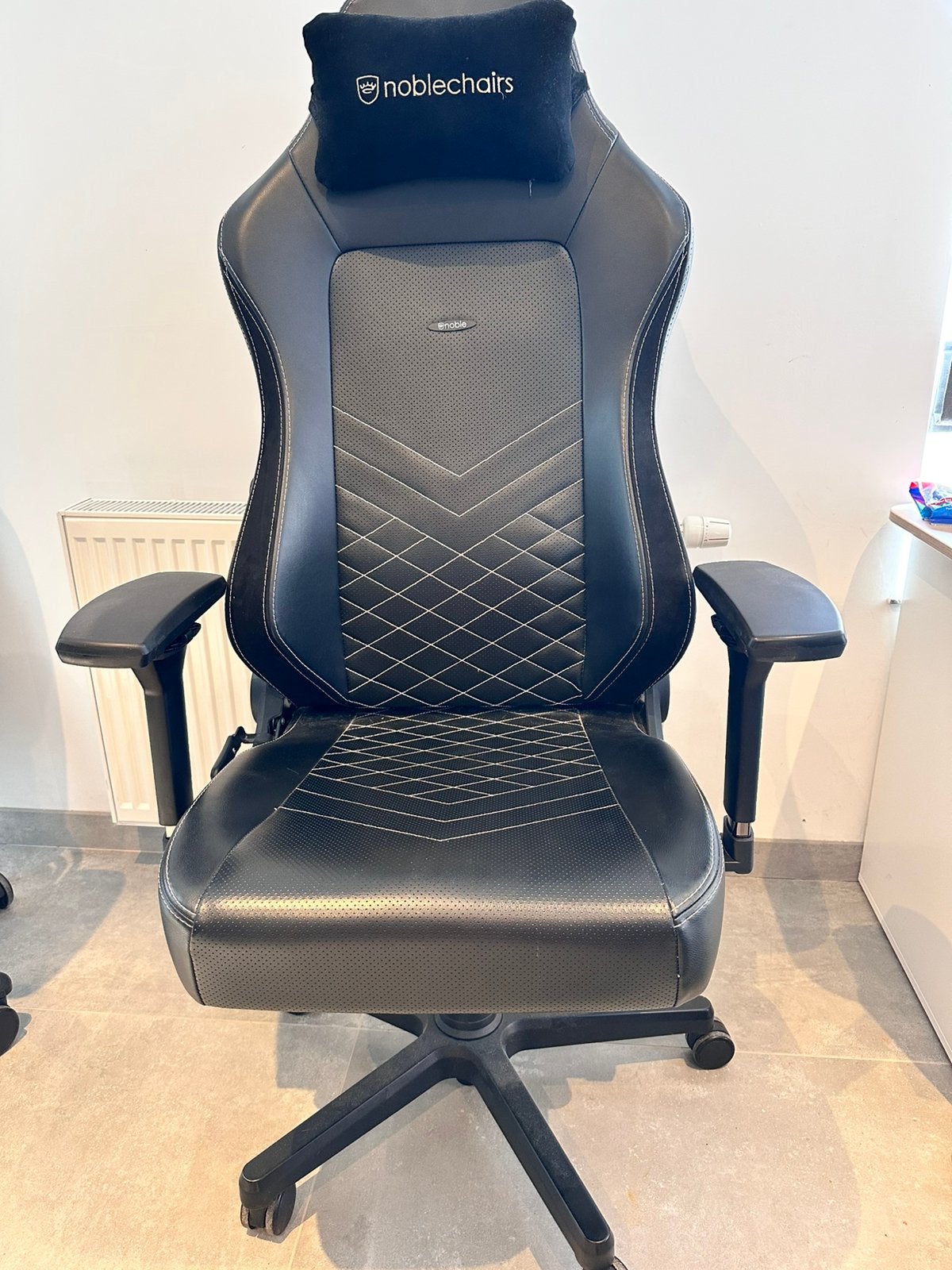 Noblechairs Hero bureaustoel, Enlèvement, Comme neuf, Chaise de bureau