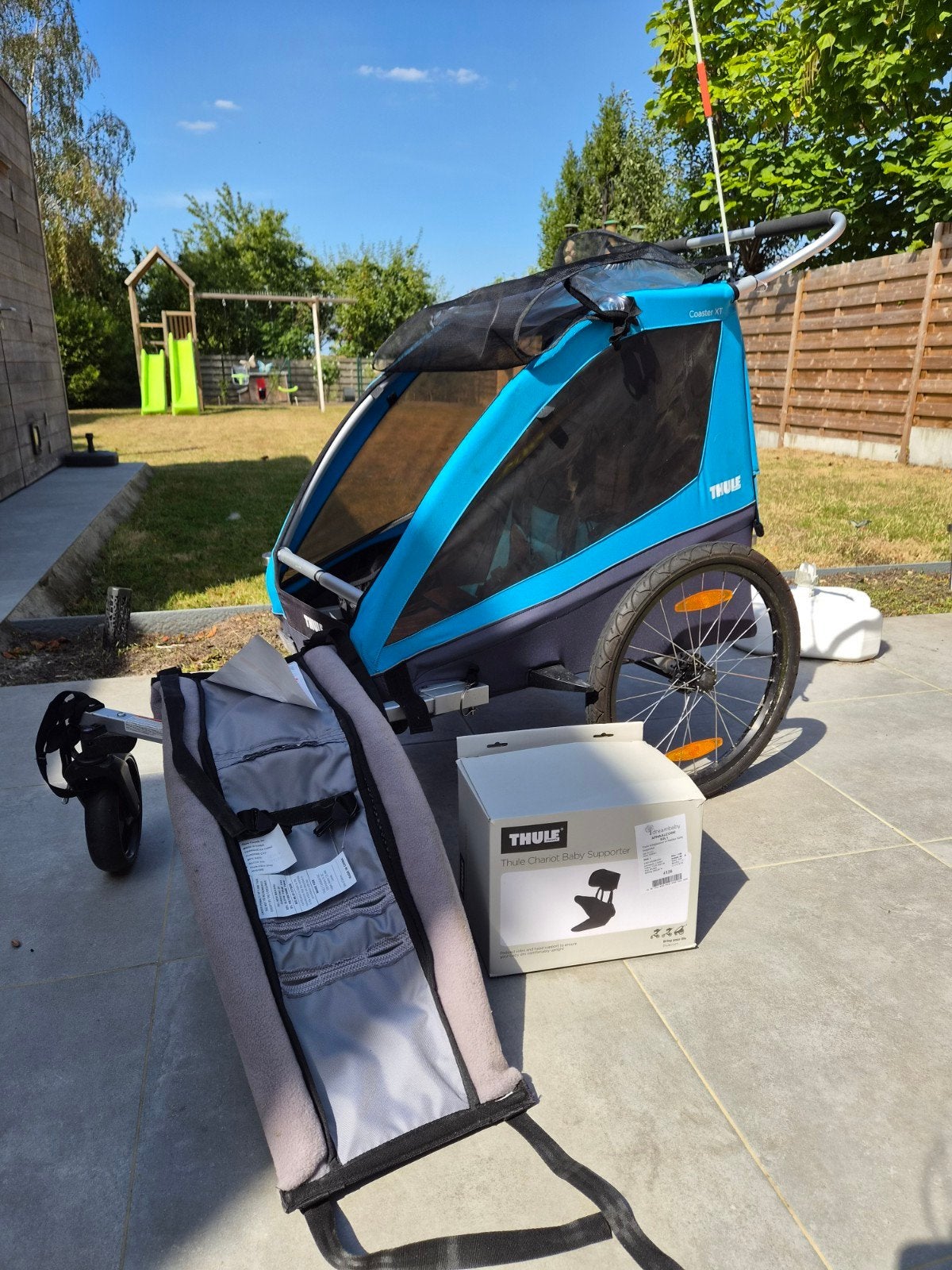 Thule coaster XT 2, Fietsen en Brommers, Ophalen, Zo goed als nieuw, Kinderkar, Thule