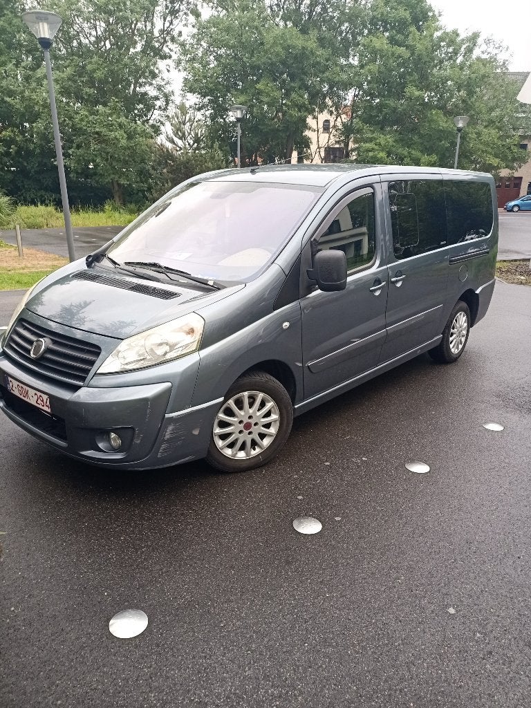 Fiat Scudo dubbele cabine EXPORT, Auto's, Overige Auto's, Voorwielaandrijving, Monovolume, Zwart, Leder en Stof