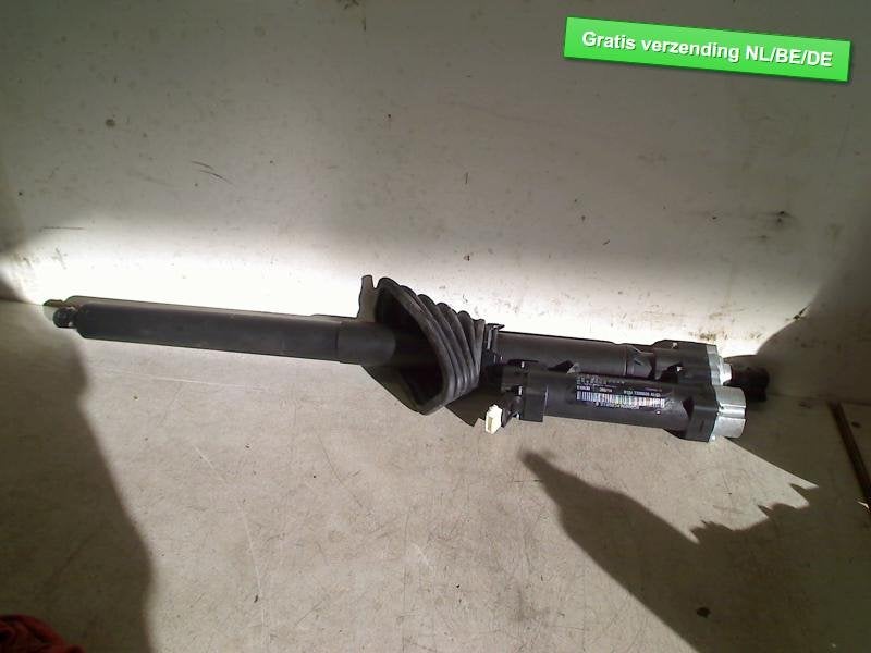 OUVERTURE ELECTRIQUE DE SOUPAPE DROIT BMW (7330628), Utilisé, BMW, Petuelring 130
80809  München, DE, Bayerische Motoren Werke AG